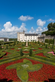 Garden & Chateau