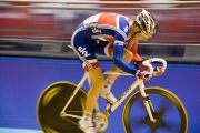 Geraint Thomas. Track Cycling World Cup. Manchester Velodrome. 02/11/2008. Nikon D200 - 1/80 sec @ f5.3, ISO 1600 (0946_0159.jpg)