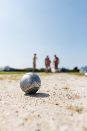 Naked Petanque